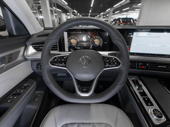 Volkswagen Tavendor I с пробегом 2026 года, цена 5 500 000 рублей, 36 км, внедорожник, Автокод Объявления