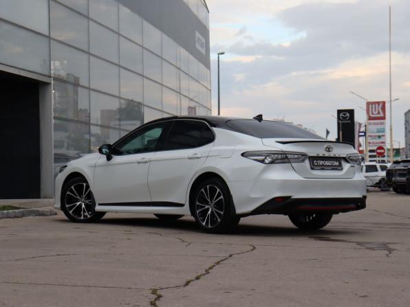 Toyota Camry VIII (XV70) Рестайлинг с пробегом 2020 года, цена 3 045 000 рублей, 42313 км, седан, Автокод Объявления