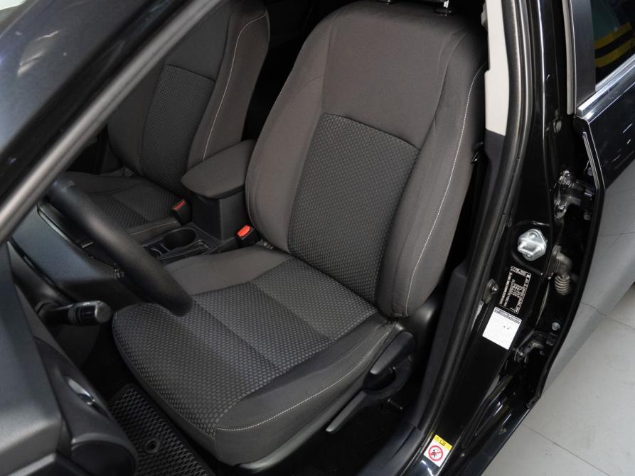 Toyota Corolla XI (E160 E170 E180) Рестайлинг 1 Тюмень  - изображение 15