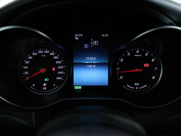Mercedes-Benz C-Класс IV (W205) Рестайлинг с пробегом 2018 года, цена 2 900 000 рублей, 117925 км, седан, Автокод Объявления
