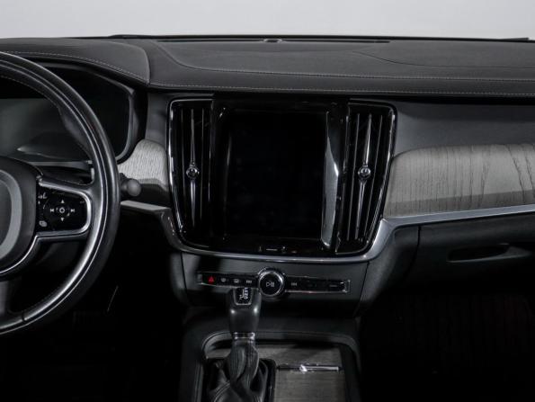 Volvo S90 II Рестайлинг с пробегом 2021 года, цена 3 930 000 рублей, 34866 км, седан, Автокод Объявления