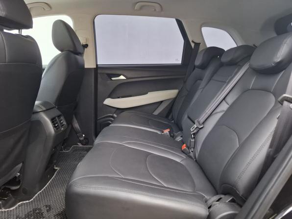 Chevrolet Captiva II с пробегом 2022 года, цена 1 900 000 рублей, 65122 км, внедорожник, Автокод Объявления
