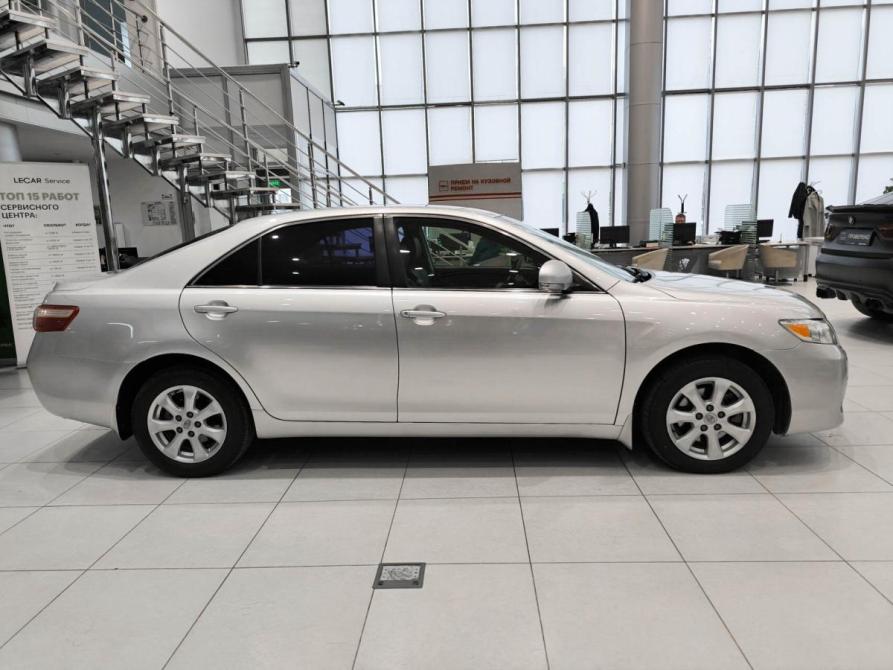 Toyota Camry VI (XV40) Рестайлинг Казань  - изображение 5