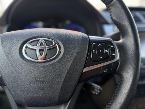 Toyota Camry VII (XV50) Рестайлинг с пробегом 2015 года, цена 2 199 000 рублей, 167800 км, седан, Автокод Объявления