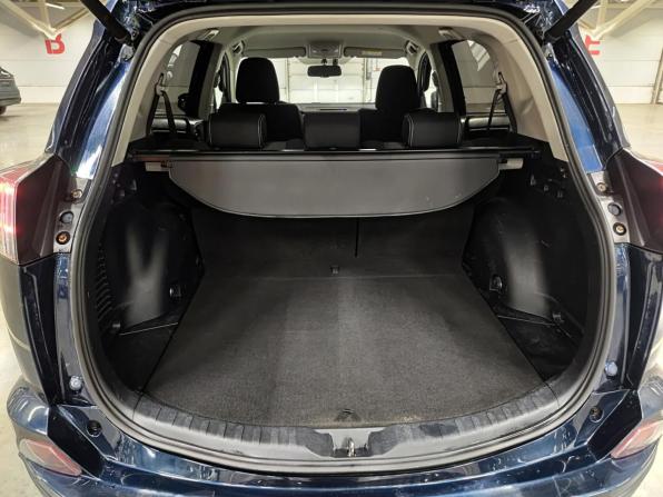 Toyota RAV4 IV (XA40) Рестайлинг с пробегом 2019 года, цена 2 540 000 рублей, 148334 км, внедорожник, Автокод Объявления