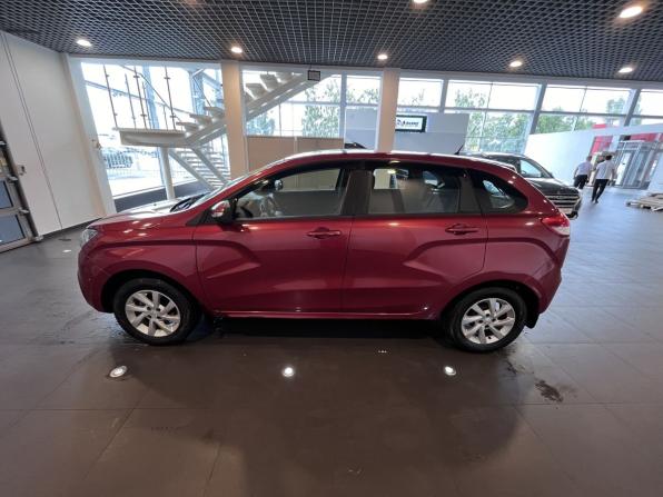 Lada (ВАЗ) XRAY I с пробегом 2017 года, цена 792 000 рублей, 146743 км, хэтчбек, Автокод Объявления
