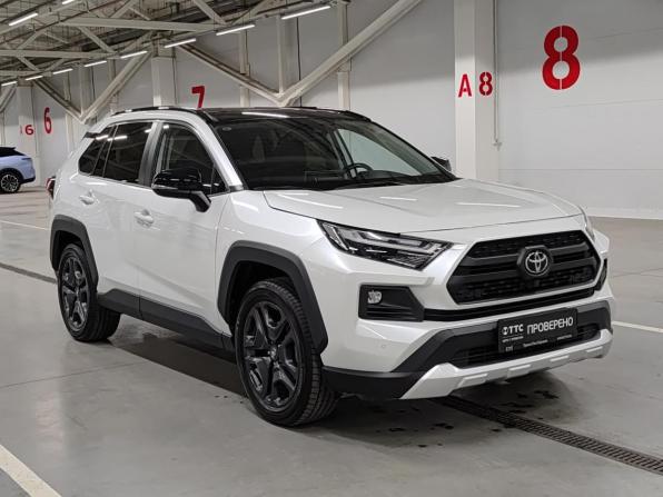Toyota RAV4 V (XA50) с пробегом 2023 года, цена 3 620 000 рублей, 42047 км, внедорожник, Автокод Объявления