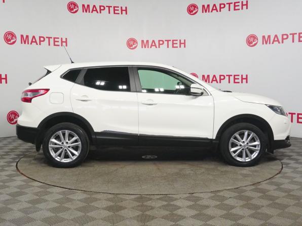 Nissan Qashqai II с пробегом 2015 года, цена 1 545 000 рублей, 138133 км, внедорожник, Автокод Объявления