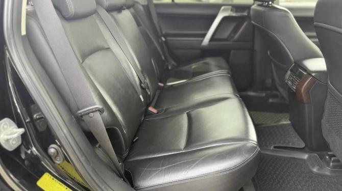 Toyota Land Cruiser Prado 150 Series Рестайлинг 1 с пробегом 2014 года, цена 3 350 000 рублей, 328057 км, внедорожник, Автокод Объявления