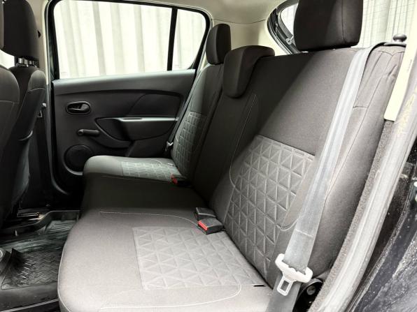 Renault Sandero II с пробегом 2016 года, цена 799 000 рублей, 176977 км, хэтчбек, Автокод Объявления