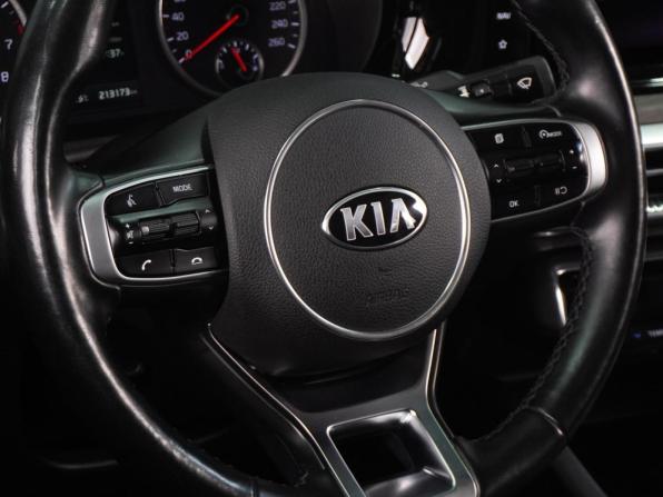 Kia K5 III с пробегом 2021 года, цена 2 019 000 рублей, 213173 км, седан, Автокод Объявления