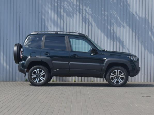 Lada (ВАЗ) Niva Travel I с пробегом 2024 года, цена 1 109 000 рублей, 14500 км, внедорожник, Автокод Объявления