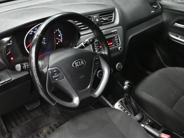 Kia Rio III Рестайлинг с пробегом 2016 года, цена 1 330 000 рублей, 114515 км, седан, Автокод Объявления
