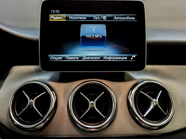 Mercedes-Benz GLA I (X156) Рестайлинг с пробегом 2019 года, цена 2 530 000 рублей, 73000 км, внедорожник, Автокод Объявления