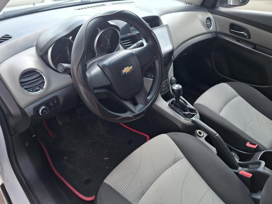 Chevrolet Cruze I Азнакаево  - изображение 9