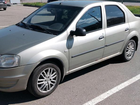 Renault Logan I Рестайлинг с пробегом 2012 года, цена 300 000 рублей, 386000 км, седан, Автокод Объявления