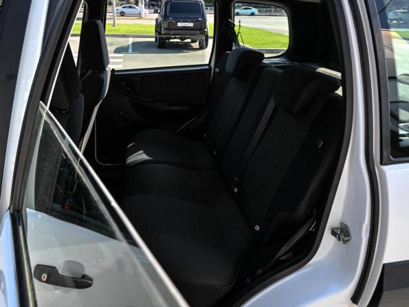 Lada (ВАЗ) Niva Travel I с пробегом 2024 года, цена 1 175 000 рублей, 27540 км, внедорожник, Автокод Объявления