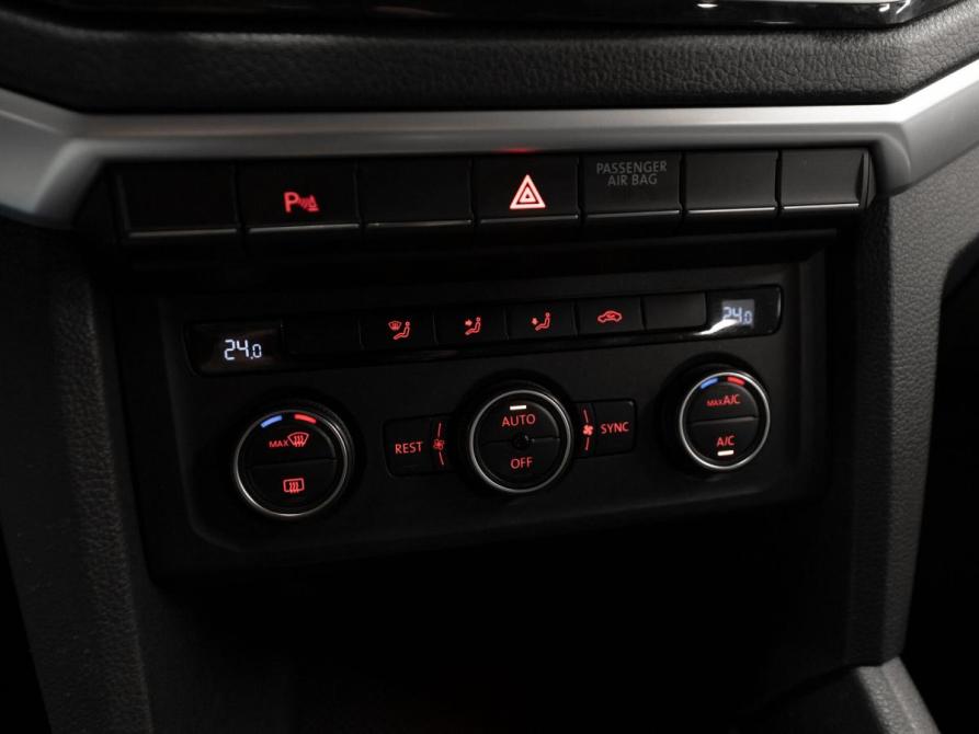 Volkswagen Amarok I Рестайлинг Москва  - изображение 15