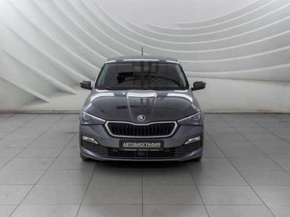 Skoda Rapid II с пробегом 2021 года, цена 1 598 000 рублей, 106000 км, лифтбек, Автокод Объявления