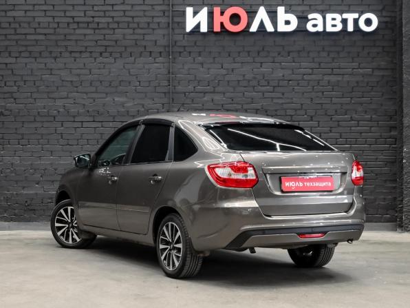 Lada (ВАЗ) Granta I Рестайлинг с пробегом 2024 года, цена 930 000 рублей, 52507 км, лифтбек, Автокод Объявления