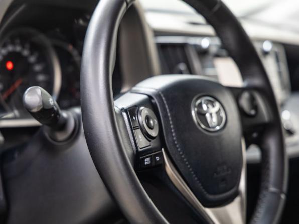 Toyota RAV4 IV (XA40) с пробегом 2013 года, цена 1 728 000 рублей, 219985 км, внедорожник, Автокод Объявления