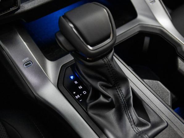 Toyota RAV4 VI (XA60) с пробегом 2026 года, цена 4 750 000 рублей, 104 км, внедорожник, Автокод Объявления