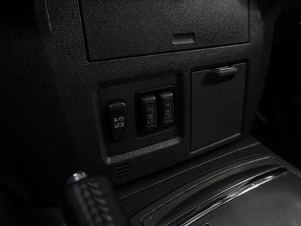 Mitsubishi Pajero IV Рестайлинг 1 с пробегом 2014 года, цена 2 350 000 рублей, 245871 км, внедорожник, Автокод Объявления