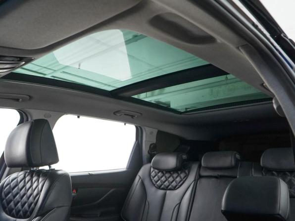 Hyundai Santa Fe IV Рестайлинг с пробегом 2021 года, цена 3 399 077 рублей, 136028 км, внедорожник, Автокод Объявления