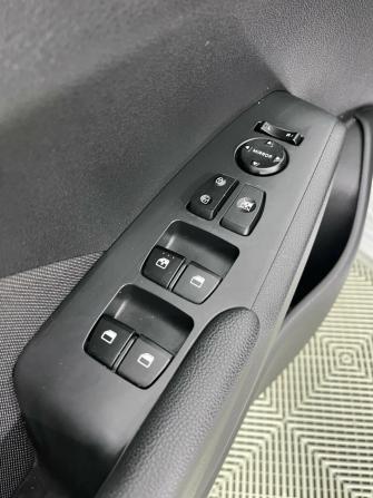 Hyundai Solaris II с пробегом 2019 года, цена 1 435 000 рублей, 69950 км, седан, Автокод Объявления