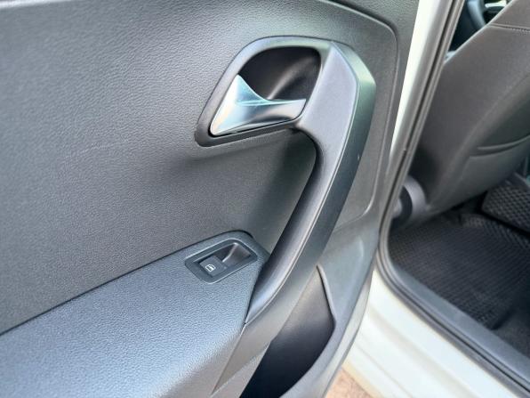 Volkswagen Polo V Рестайлинг с пробегом 2020 года, цена 1 169 900 рублей, 122000 км, седан, Автокод Объявления