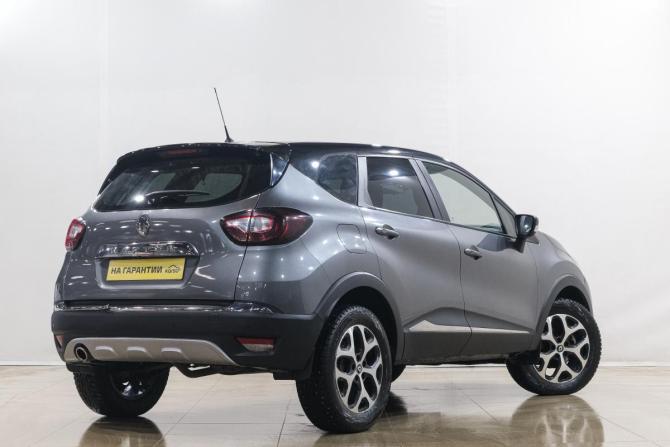 Renault Kaptur I с пробегом 2017 года, цена 1 379 000 рублей, 128000 км, внедорожник, Автокод Объявления