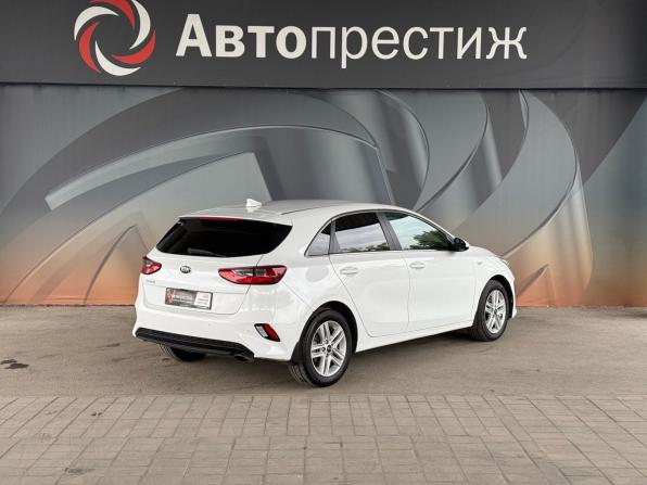 Kia Ceed III с пробегом 2019 года, цена 1 780 000 рублей, 122200 км, хэтчбек, Автокод Объявления