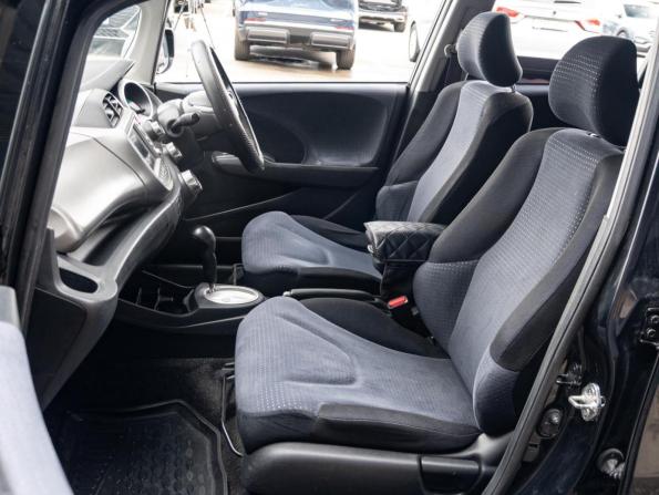 Honda Fit II с пробегом 2007 года, цена 595 000 рублей, 287811 км, хэтчбек, Автокод Объявления