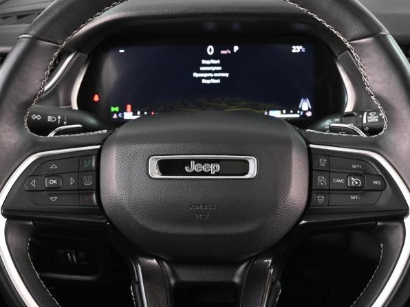 Jeep Grand Cherokee V (WL) с пробегом 2022 года, цена 7 700 000 рублей, 41760 км, внедорожник, Автокод Объявления