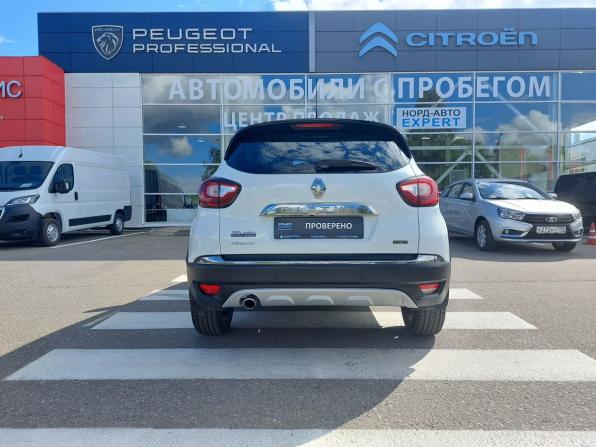 Renault Kaptur I с пробегом 2016 года, цена 1 560 000 рублей, 134745 км, внедорожник, Автокод Объявления
