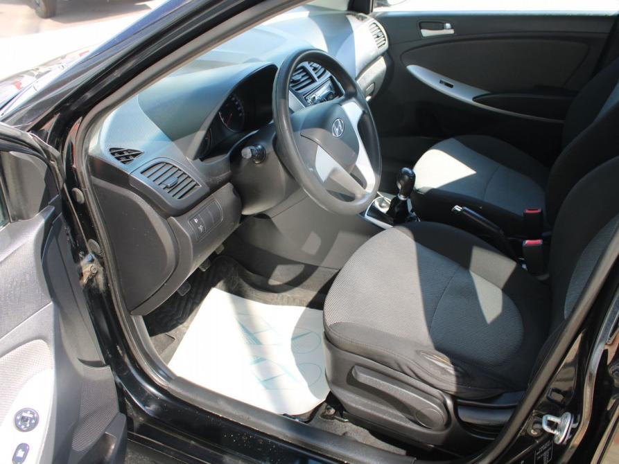 Hyundai Solaris I Москва  - изображение 9