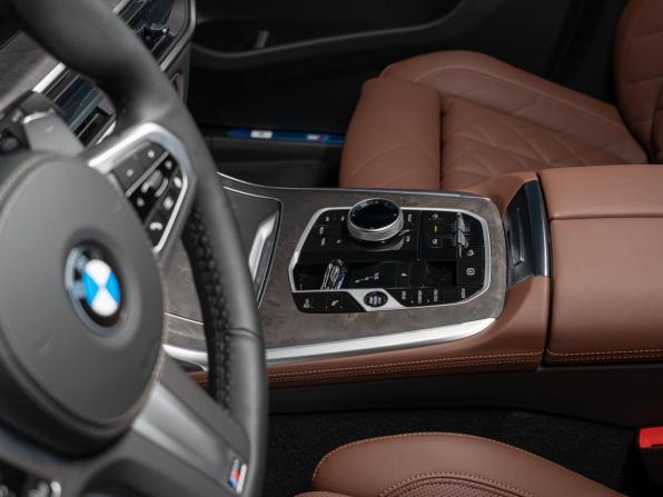Новый BMW X7 I (G07) Рестайлинг 2026 года, цена 18 490 000 рублей, внедорожник, Автокод Объявления