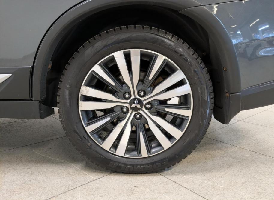 Mitsubishi Outlander III Рестайлинг 3 Санкт-Петербург  - изображение 18