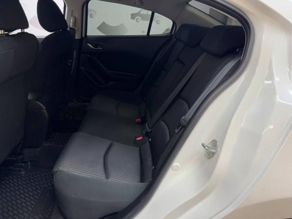 Mazda 3 III (BM) с пробегом 2013 года, цена 1 290 000 рублей, 139437 км, седан, Автокод Объявления