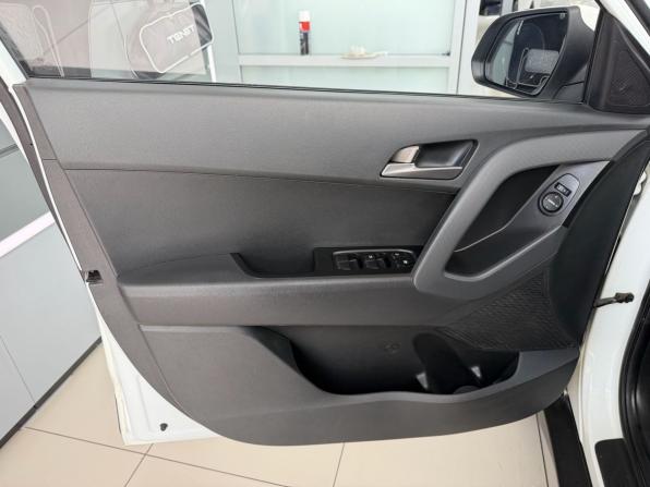 Hyundai Creta I с пробегом 2018 года, цена 1 690 000 рублей, 168000 км, внедорожник, Автокод Объявления
