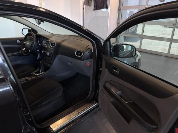 Ford Focus II Рестайлинг с пробегом 2008 года, цена 588 000 рублей, 250023 км, хэтчбек, Автокод Объявления
