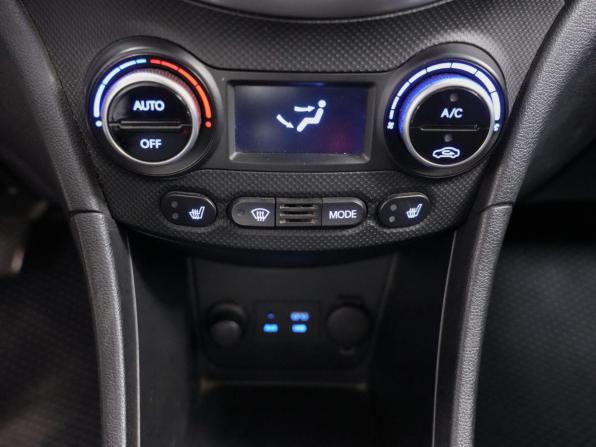 Hyundai Solaris I Рестайлинг с пробегом 2014 года, цена 875 000 рублей, 163136 км, седан, Автокод Объявления