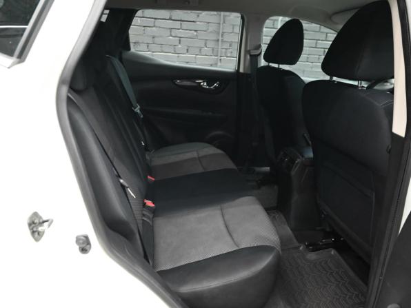 Nissan Qashqai II с пробегом 2014 года, цена 1 460 000 рублей, 179577 км, внедорожник, Автокод Объявления