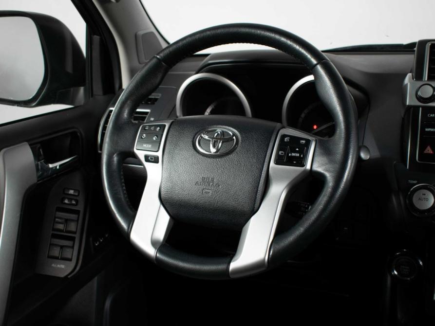 Toyota Land Cruiser Prado 150 Series Рестайлинг 1 Москва  - изображение 13