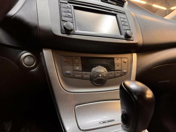 Nissan Tiida II с пробегом 2015 года, цена 977 000 рублей, 171000 км, хэтчбек, Автокод Объявления