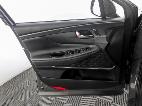 Hyundai Santa Fe IV Рестайлинг с пробегом 2022 года, цена 4 450 000 рублей, 49970 км, внедорожник, Автокод Объявления