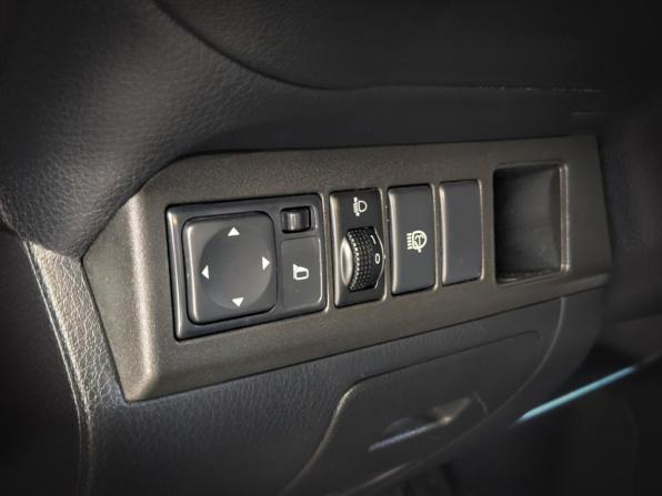 Nissan Note I Рестайлинг с пробегом 2012 года, цена 599 900 рублей, 239000 км, хэтчбек, Автокод Объявления