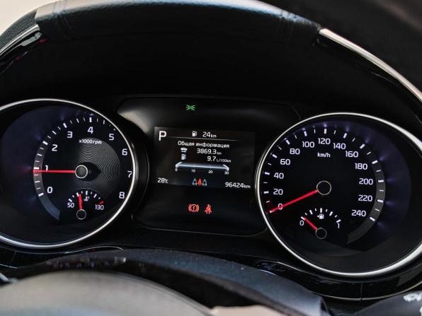 Kia Ceed III Рестайлинг с пробегом 2021 года, цена 2 050 000 рублей, 96424 км, универсал, Автокод Объявления