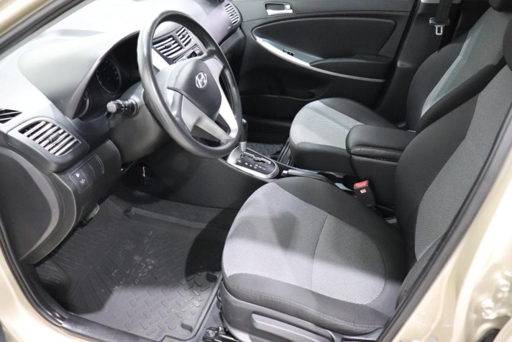 Hyundai Solaris I Иркутск  - изображение 18