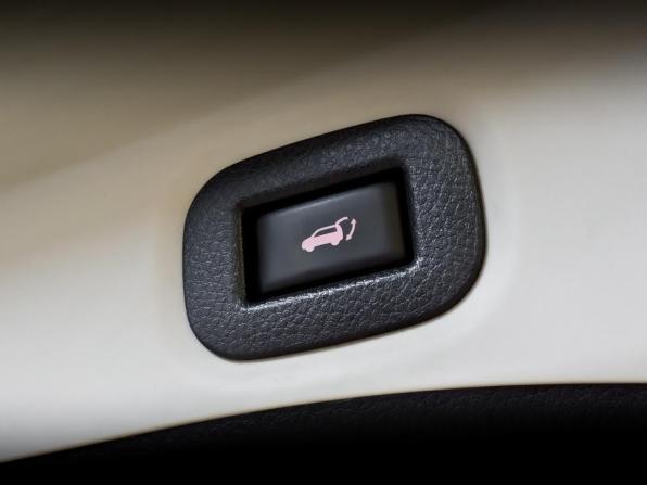 Nissan X-Trail III Рестайлинг с пробегом 2020 года, цена 2 720 000 рублей, 63870 км, внедорожник, Автокод Объявления